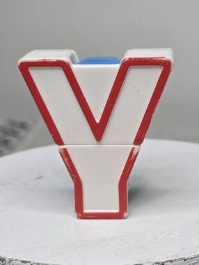 AlphaBots Letter Transformers Robot Alphabet Letter Y Toy [ Read Details ]